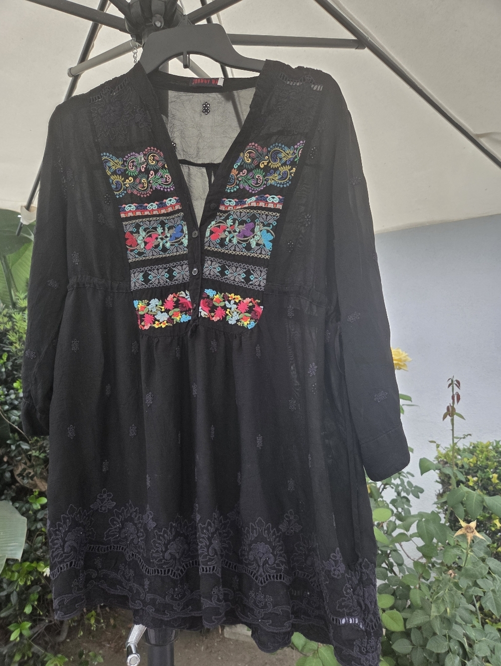 Johnny Was Black Embroidered Long-Sleeve Tunic Top M..